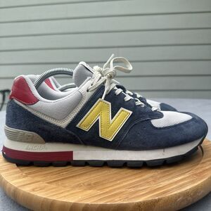 New Balance 574 Rugged Suede Mens 11 Blue Yellow Red ML574DVR Athletic Sneakers